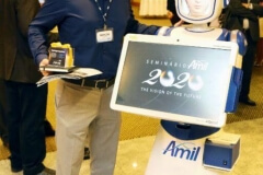 Robô Interativo da Amil no Seminário Amil 2020