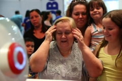Robô Interativo da Bradesco Seguros na Bienal do Livro