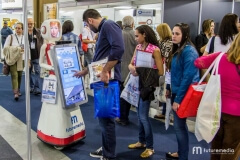 Robô Interativo na Brazil Promotion