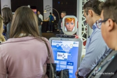Robô Interativo na Brazil Promotion