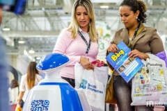 Robô Interativo na Brazil Promotion