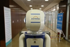 Robô Interativo da Sanofi / Medley no Workday