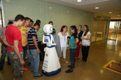 Robô Interativo da Sanofi / Medley no Workday