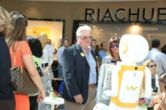 Robô Interativo na inauguração do Shopping Vila Velha - ES