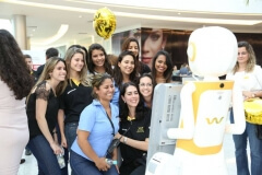 Robô Interativo na inauguração do Shopping Vila Velha - ES