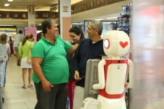 Robô Interativo do Supermercado Zona Sul - Rio de Janeiro- RJ
