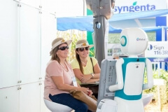 Robô Interativo da Syngenta na Showtec 2015
