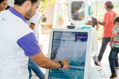 Robô Interativo da Syngenta na Showtec 2015