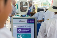 Robô Interativo da Syngenta na Showtec 2015