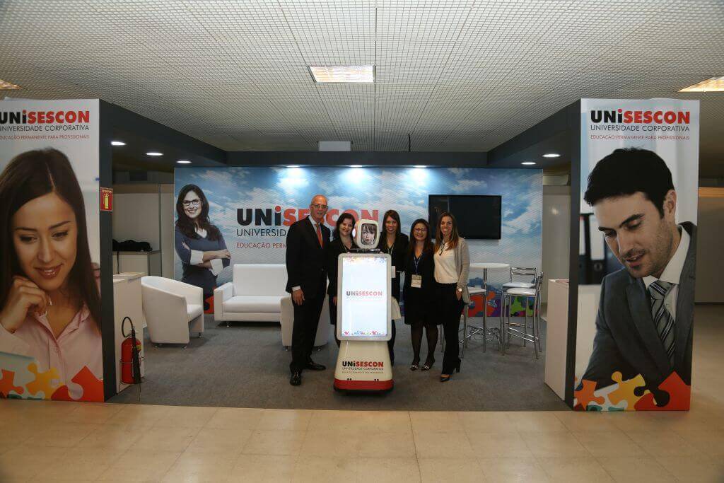 Robô Interativo da Unisescon, 24º EESCON em Campos do Jordão - SP