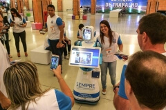 Robô Interativo lançamento do Programa de Relacionamento Vivo