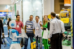 Robô Interativo da Wirtgen Group na Brazil Road Expo 2013