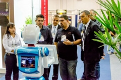 Robô Interativo da Wirtgen Group na Brazil Road Expo 2013